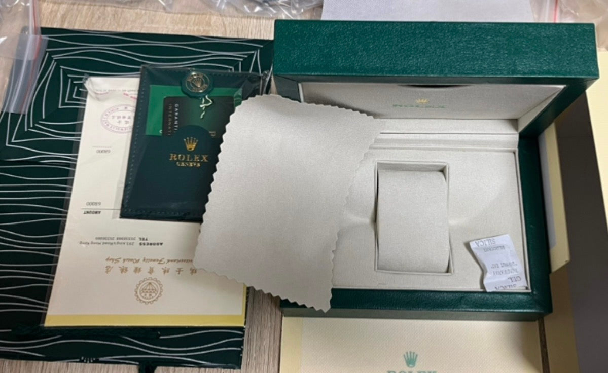 Inspired by (rlx) Box