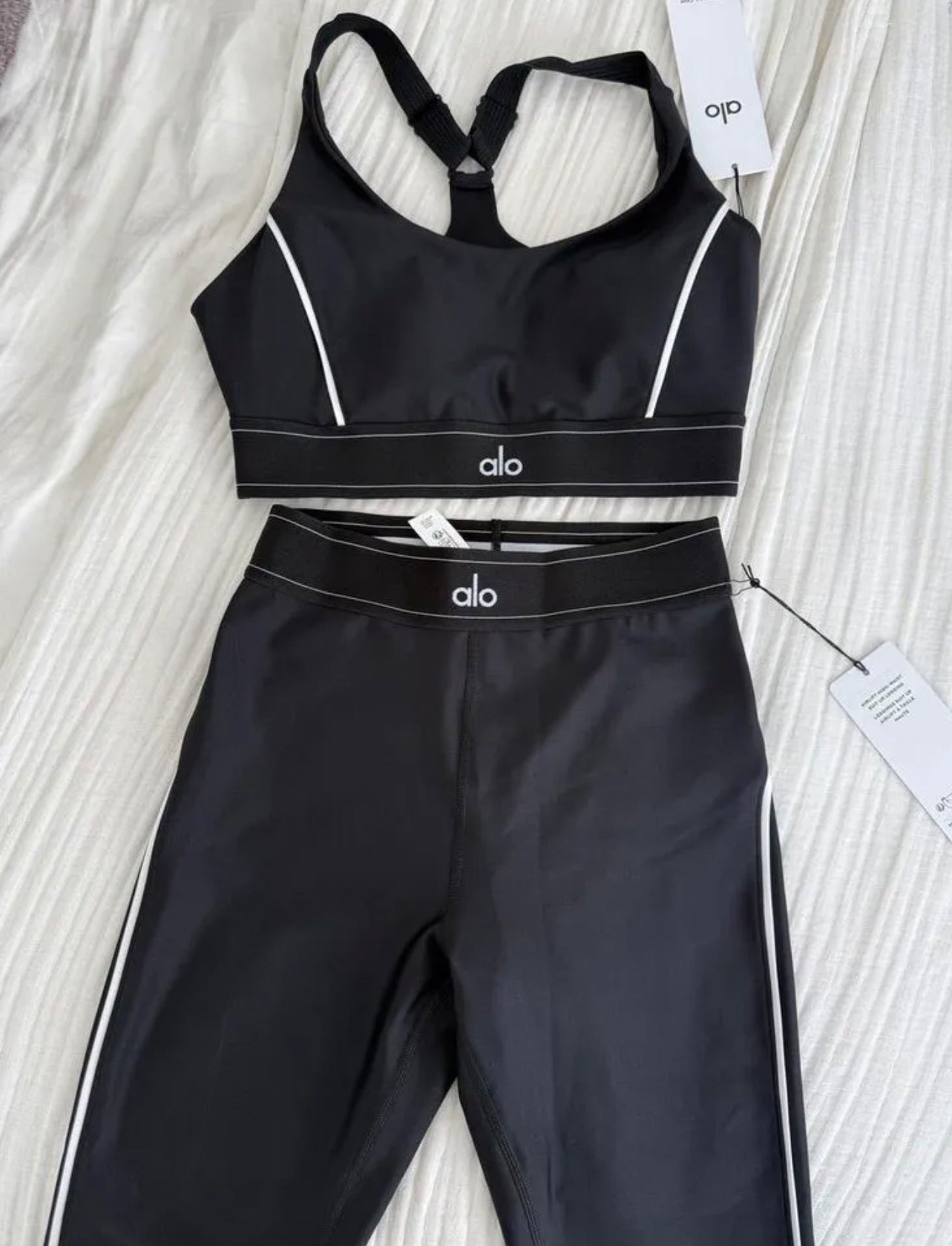 Inspired by (alo) black set