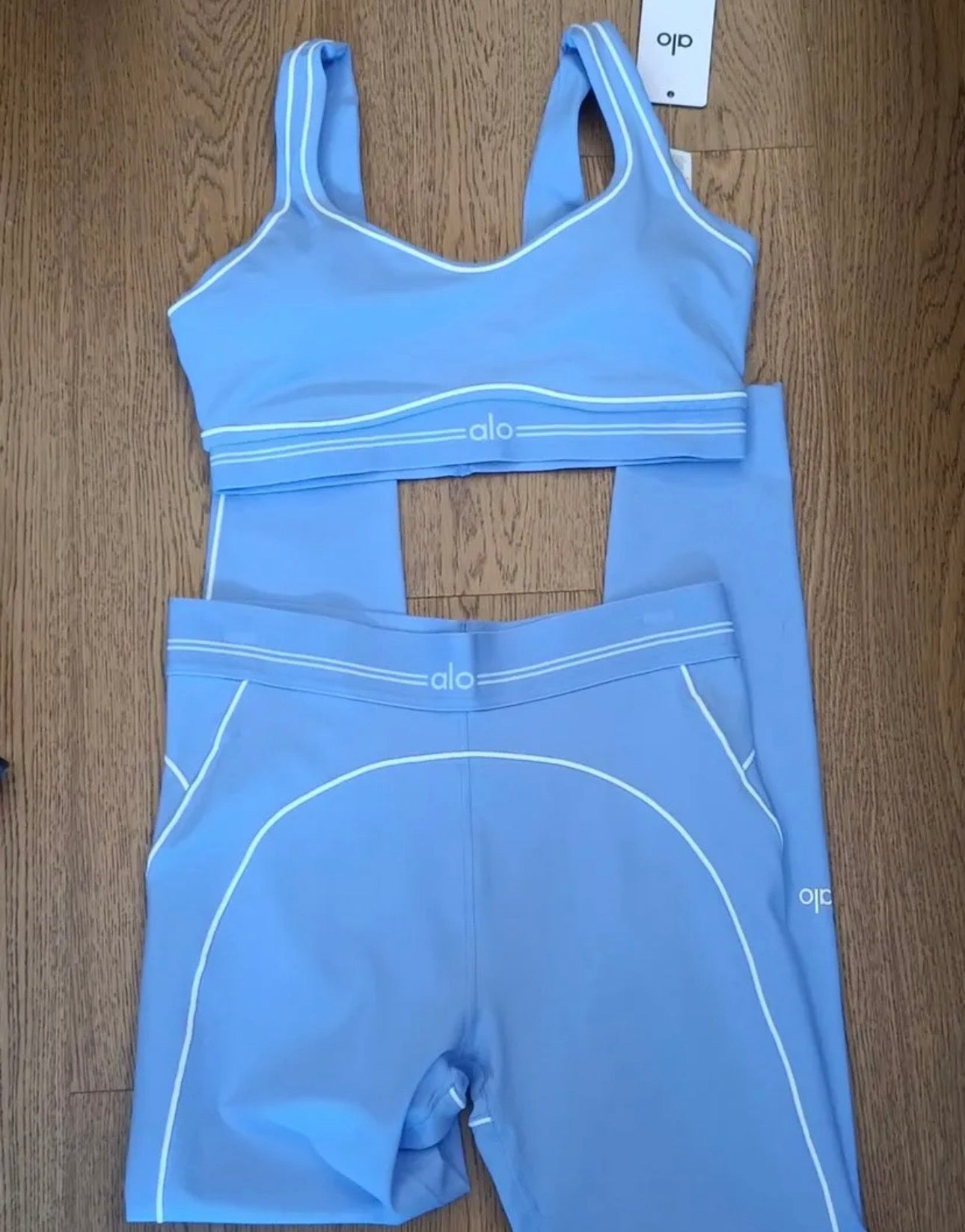 Inspired by (alo) Blue set